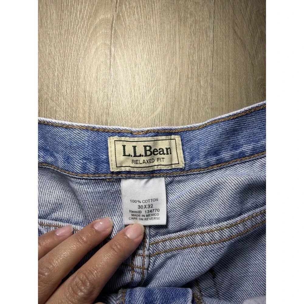 L.L. Bean Relaxed Fit Jeans Men’s Light Blue Denim Straight Leg